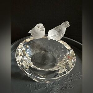 Swarovski Clear Crystal Bird Bath & Two Frosted Birds W/ Original Box